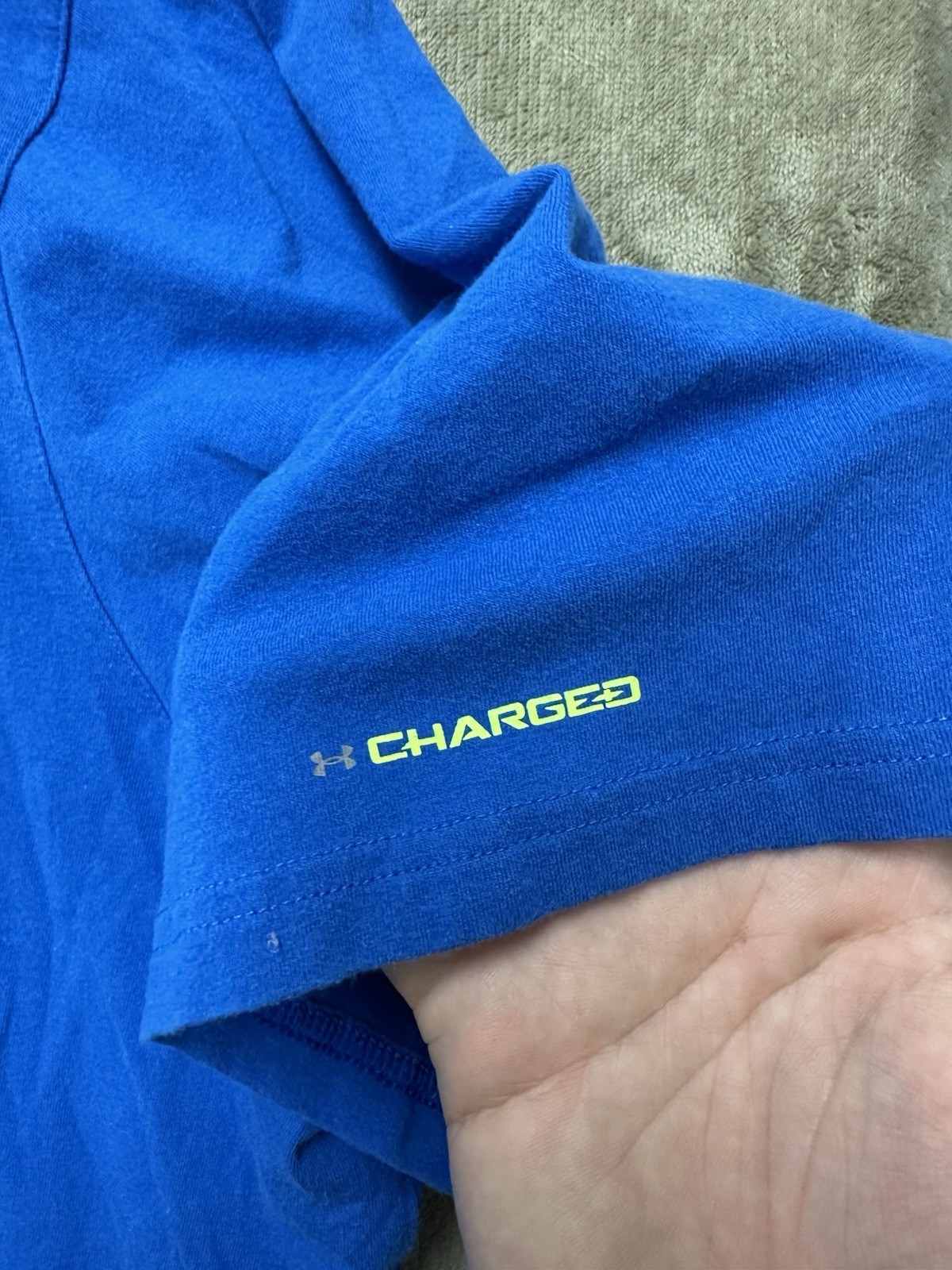 Under Armour Mens V neck Loose Fit Heat Gear Essential T Shirt Blue Sz 3XL gallery