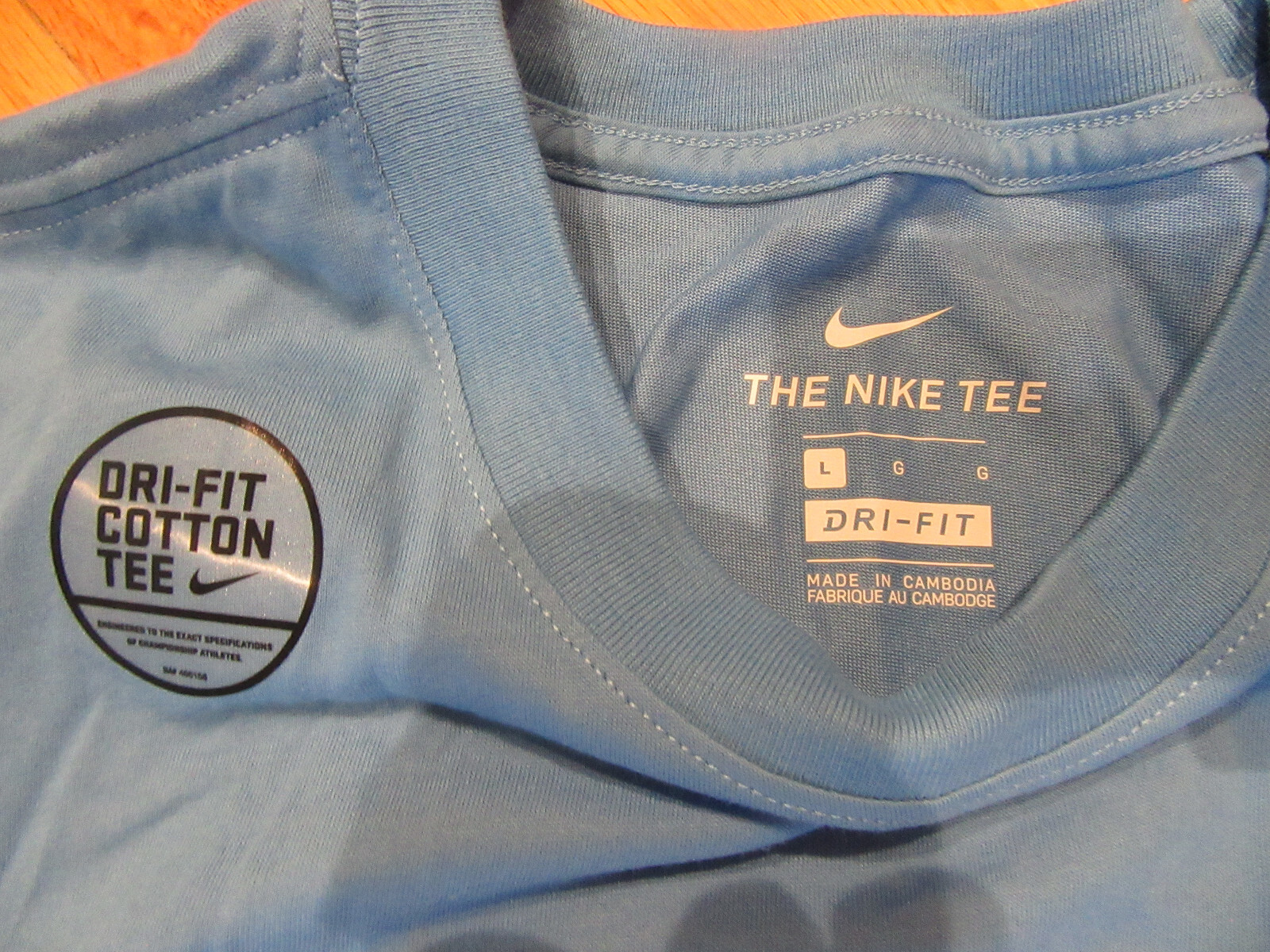 Nike Men's Blue T-Shirt "Just Do It" Short Sleeve Crew Neck Athletic Sz L gallery