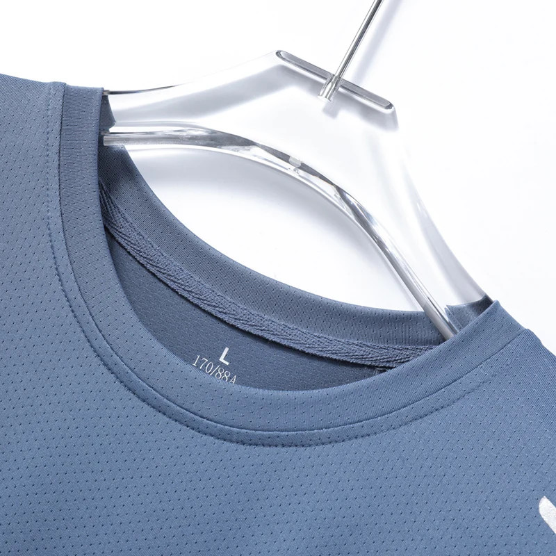 SlimFit CHRLCK Men's Quick Dry Running T-Shirt Breathable Sports Gym Fitness Top gallery