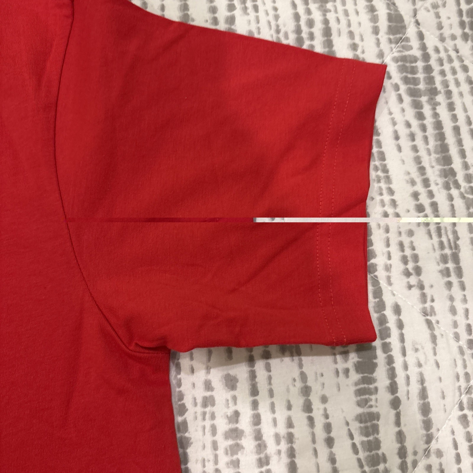 Comme des Garçons SHIRT Red T-Shirt Size M 100% Cotton Made in Turkey New w/ Tag gallery