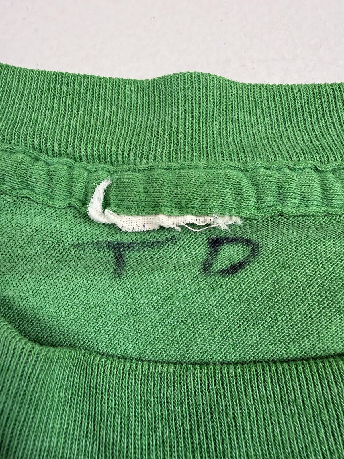 Vintage 1988 Snoopy Peanuts Shirt Mens Green Heavy Rough Golf Tee Cartoon Read gallery
