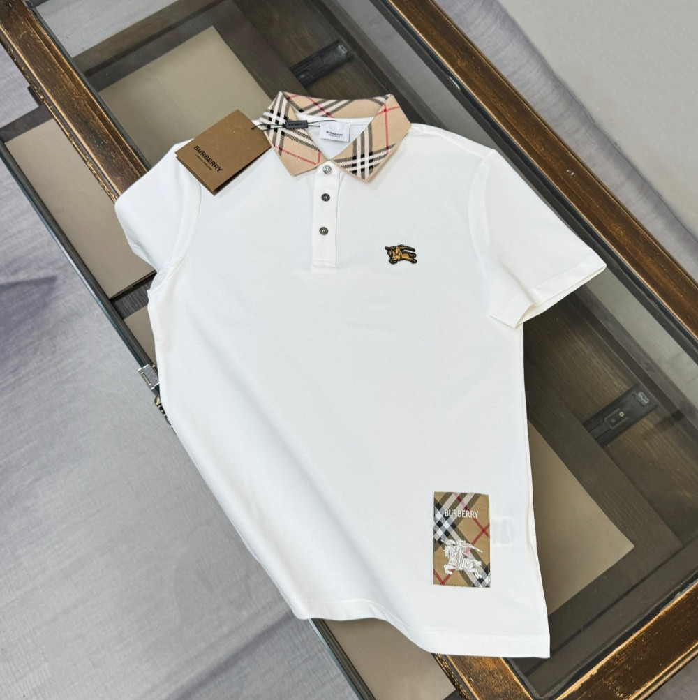 Moncler Men’s White Embroidered Summer Short-Sleeve T-Shirt (Size M)
