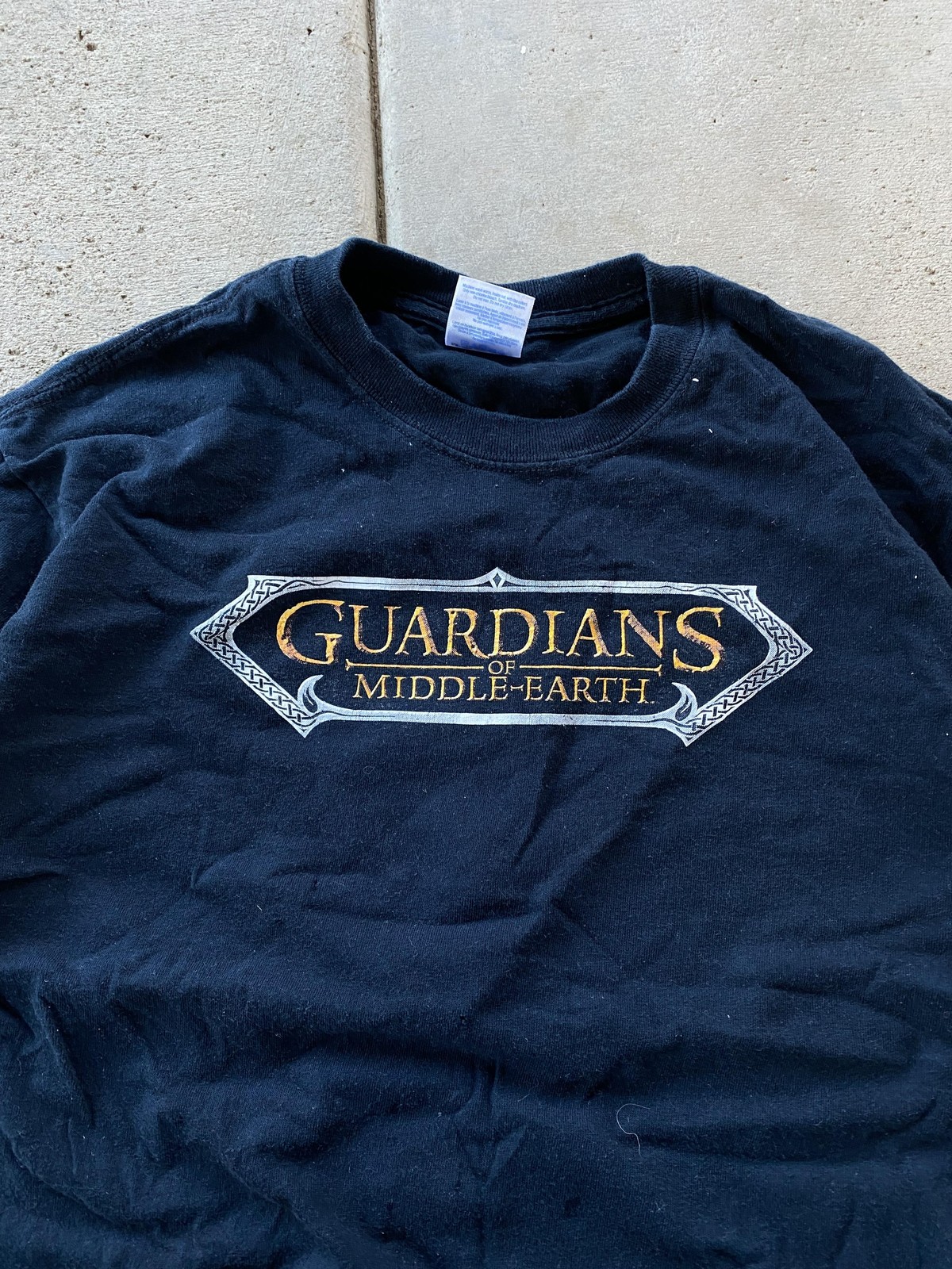 Guardians Of Middle-earth Shirt Mens Medium Black Gandalf Gildan Graphic Tee Y2k gallery