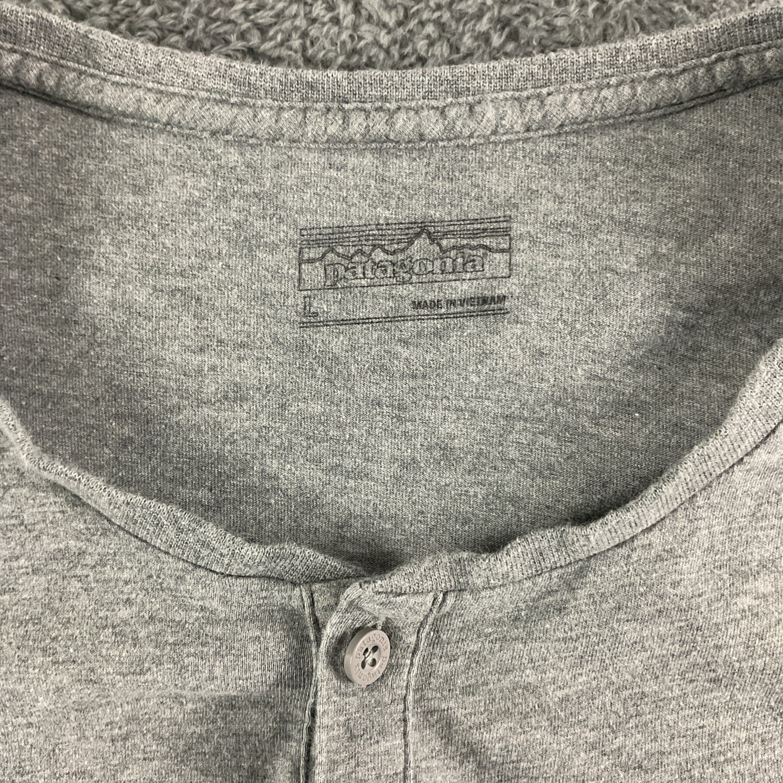 Patagonia Shirt Mens Large Long Sleeved Daily Henley Gray Casual gallery