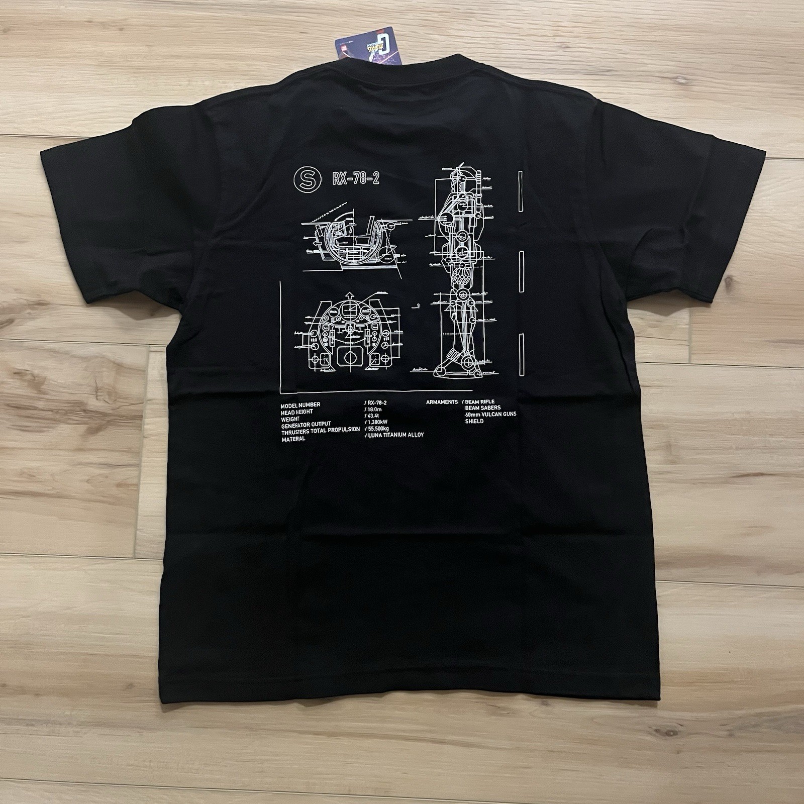 Uniqlo Gundam T-Shirt Black Size M gallery