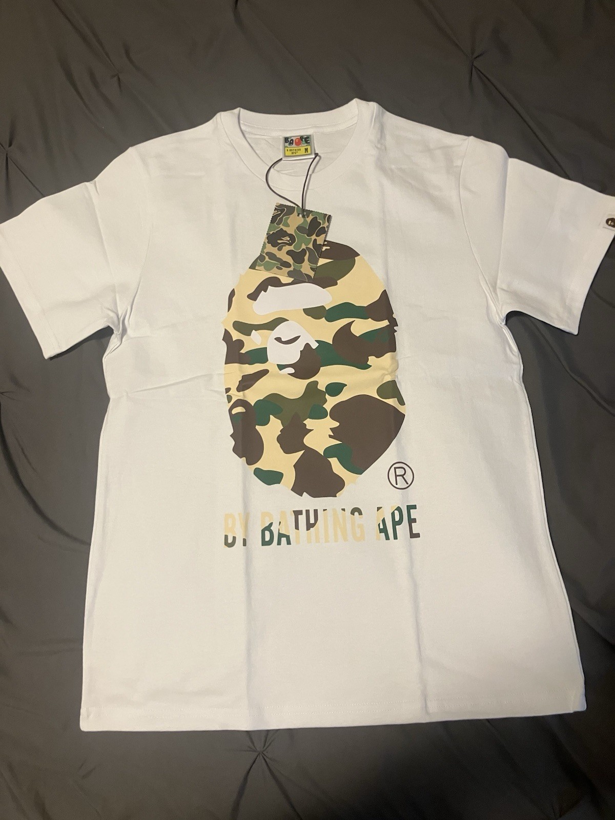 A Bathing Ape BAPE White Ape Head Graphic Logo Cotton Crew Neck Tee Men's M gallery