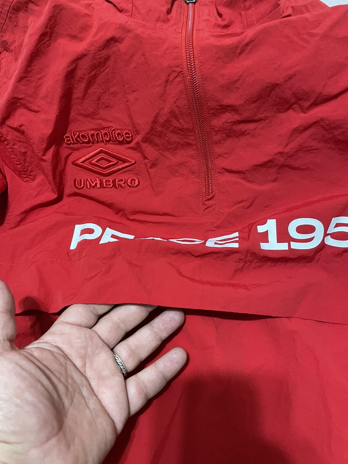 Umbro X Akomplice World Peace Long Sleeve Jacket M Red 1/4 Zip gallery