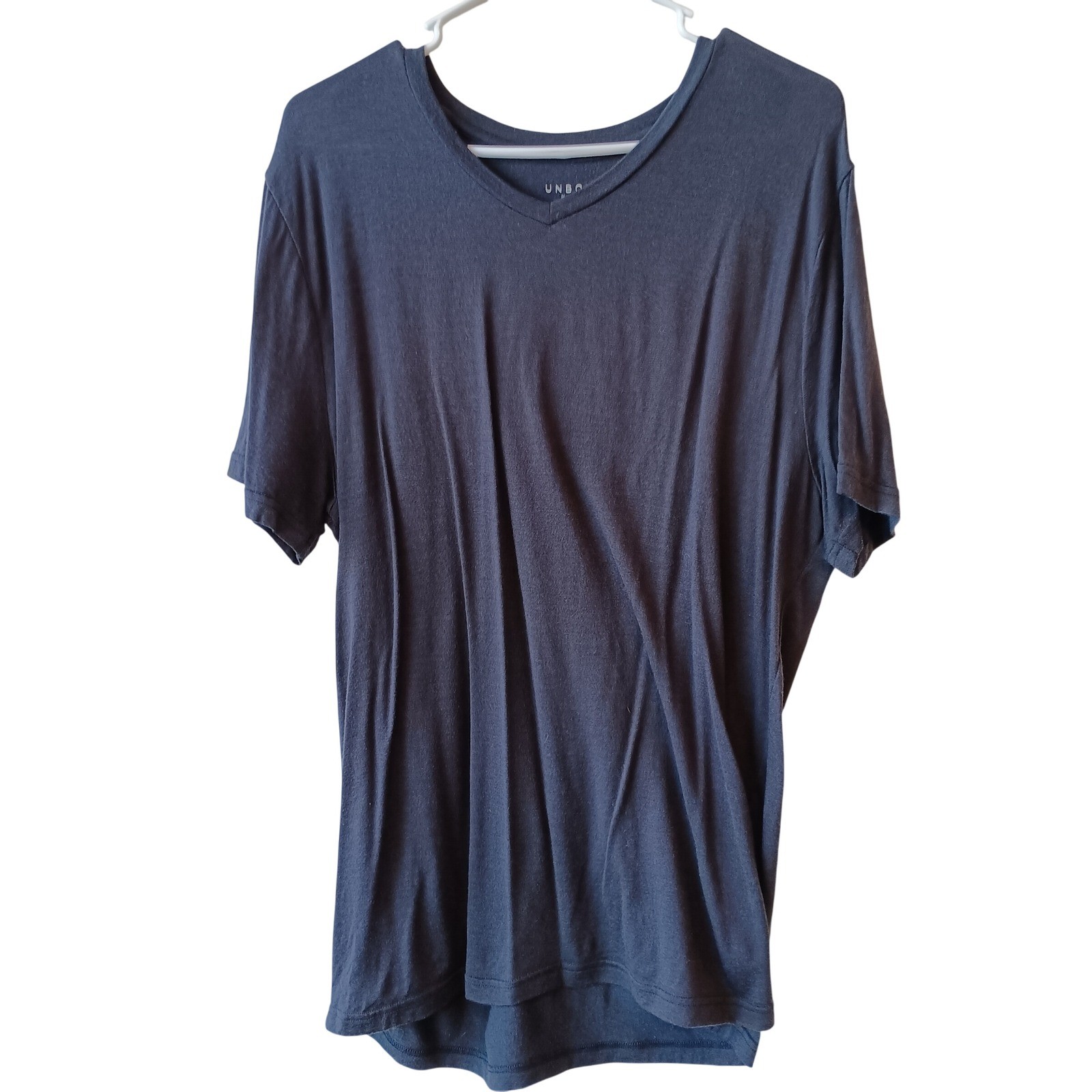 Unbound Merino Men's Charcoal Gray V Neck Short Sleeve T-Shirt Size L gallery