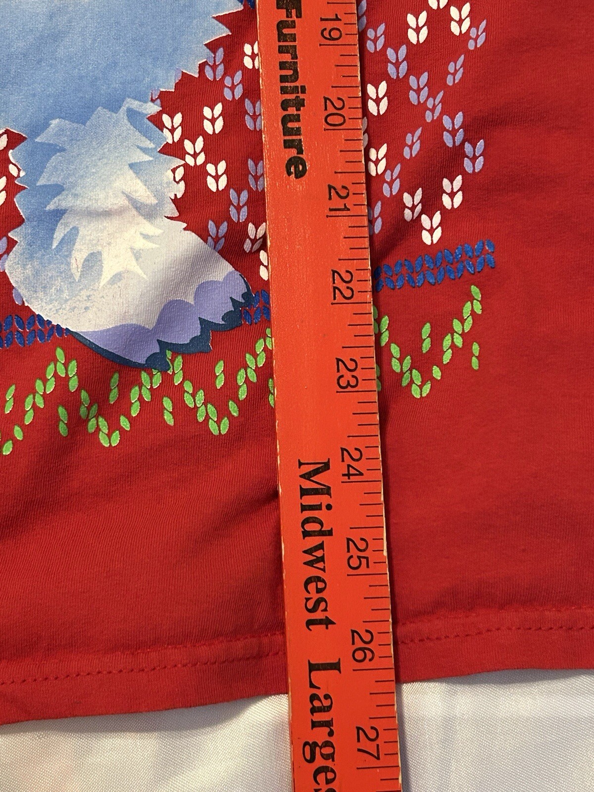 Rudolph Abominable Snow Monster Men's Size M Red Short Sleeve Pullover Shirt gallery