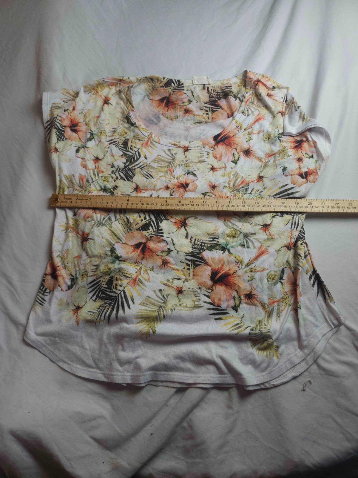 Ember Shirt Top Womens Large White Floral Short Sleeve Scoop Neck Casual Stretch gallery