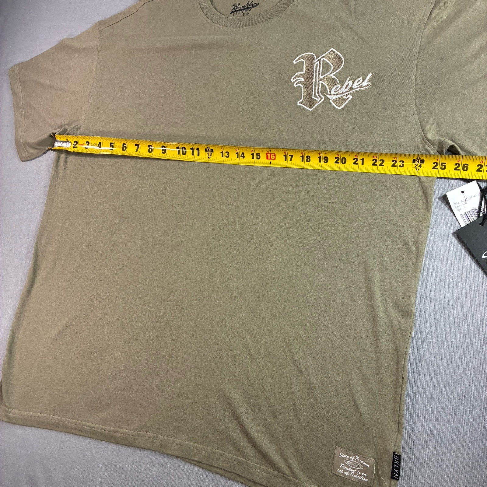 Brooklyn Cloth Rebel Embroidered T-Shirt Men’s Large Olive Green gallery