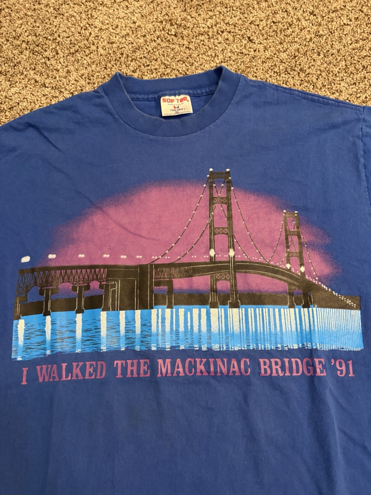 Vintage 2001- Labor Day- I walked the Mackinaw Bridge Single Stitch Blue XL gallery