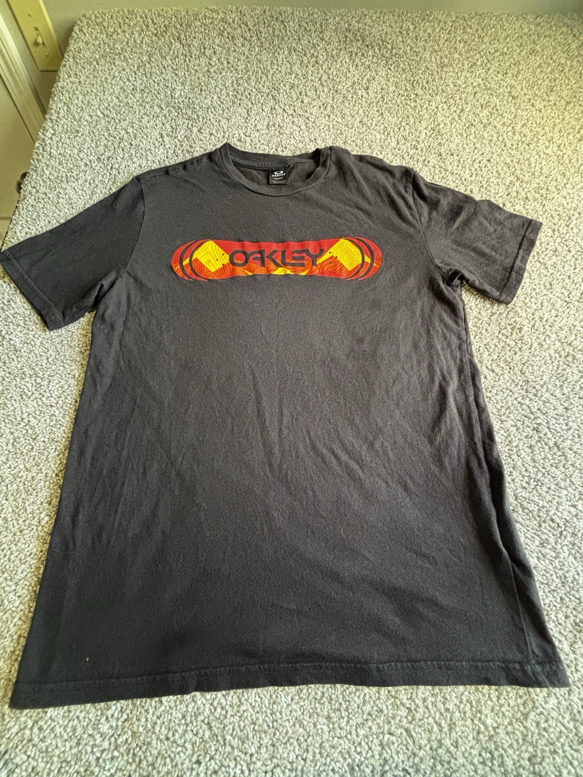 Oakley Men’s L Regular Black Crew Neck Short Sleeve Logo Graphic Print Tee
