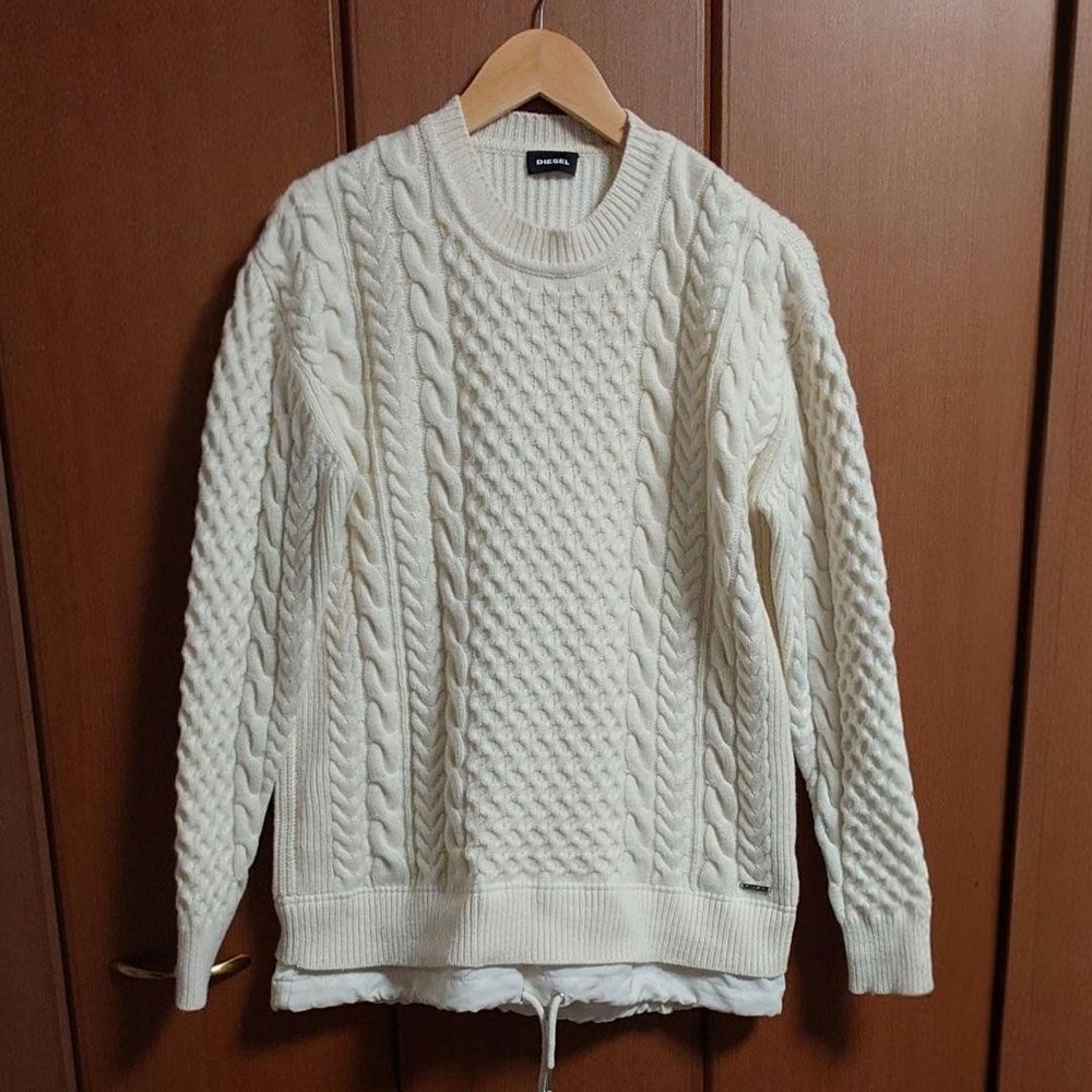 Diesel Aran pattern thick knit with drawstring hem, nylon x wool.