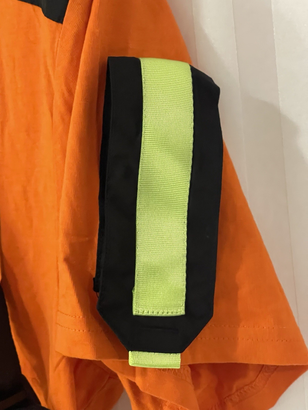 Vintage Switch Remarkable Buckle Pocket Strap T-shirt Orange Black XL Yellow gallery
