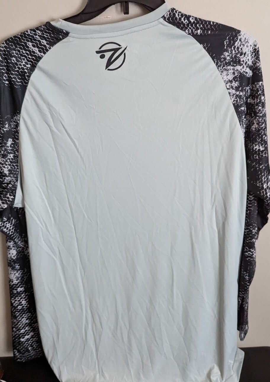 Gillz Men's LS UV Tournament Series "High Rise Gray" L/S Shirt Size Medium NWT gallery
