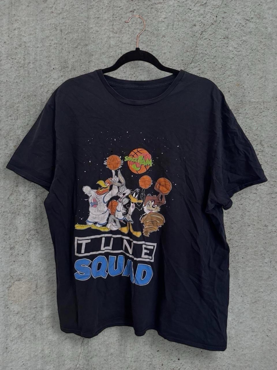 Vintage Space Jam Movie T Shirt Tune Squad Bugs Bunny Daffy Duck Black Graphic T