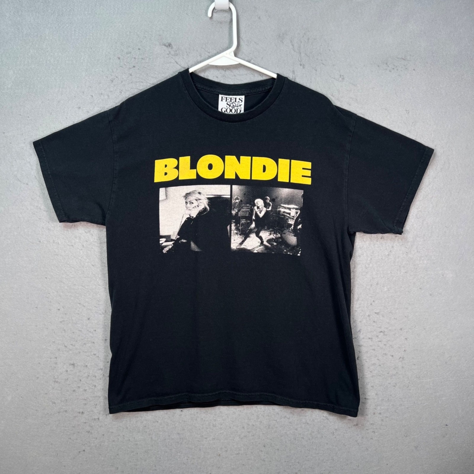 Feels So Good Blondie Brand Black Short Sleeve T Shirt Mens Large