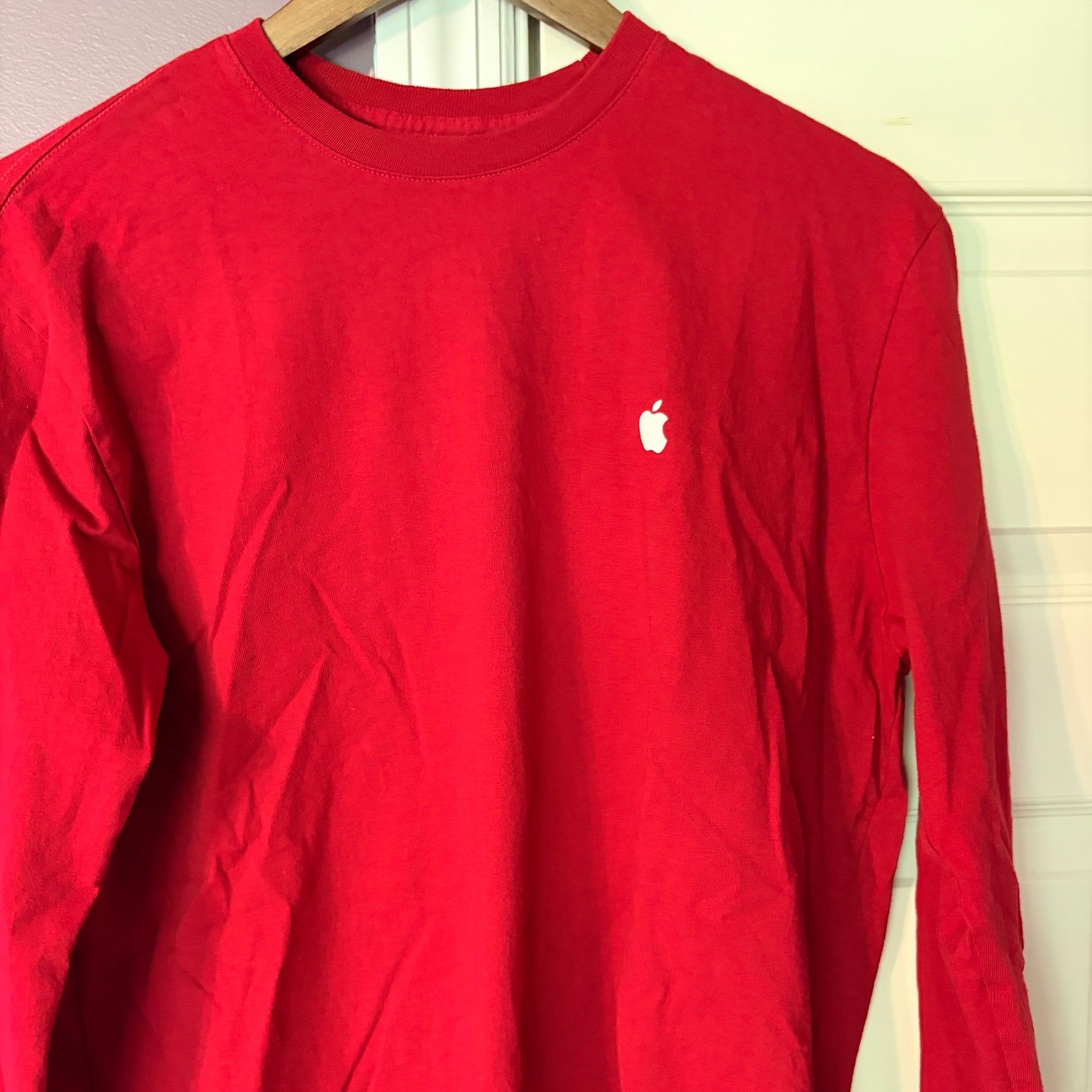 Apple Long Sleeve T-Shirt Size L Tech Promo Red Cotton Crew Neck Made in USA gallery