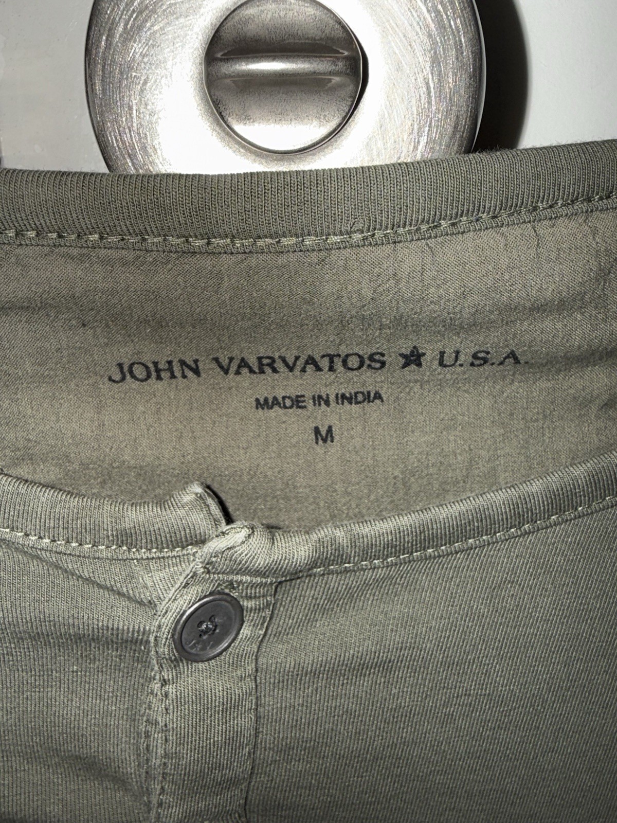 John Varvatos Bleecker Linen Henley In Green Size: Medium gallery