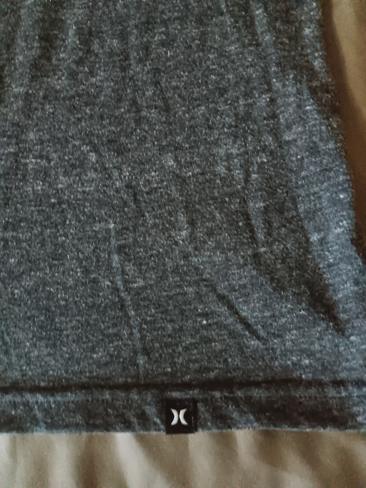 Hurley Men's Gray Jersey Knit Graphic Logo Crew Neck Short Sleeve T-Shirt gallery