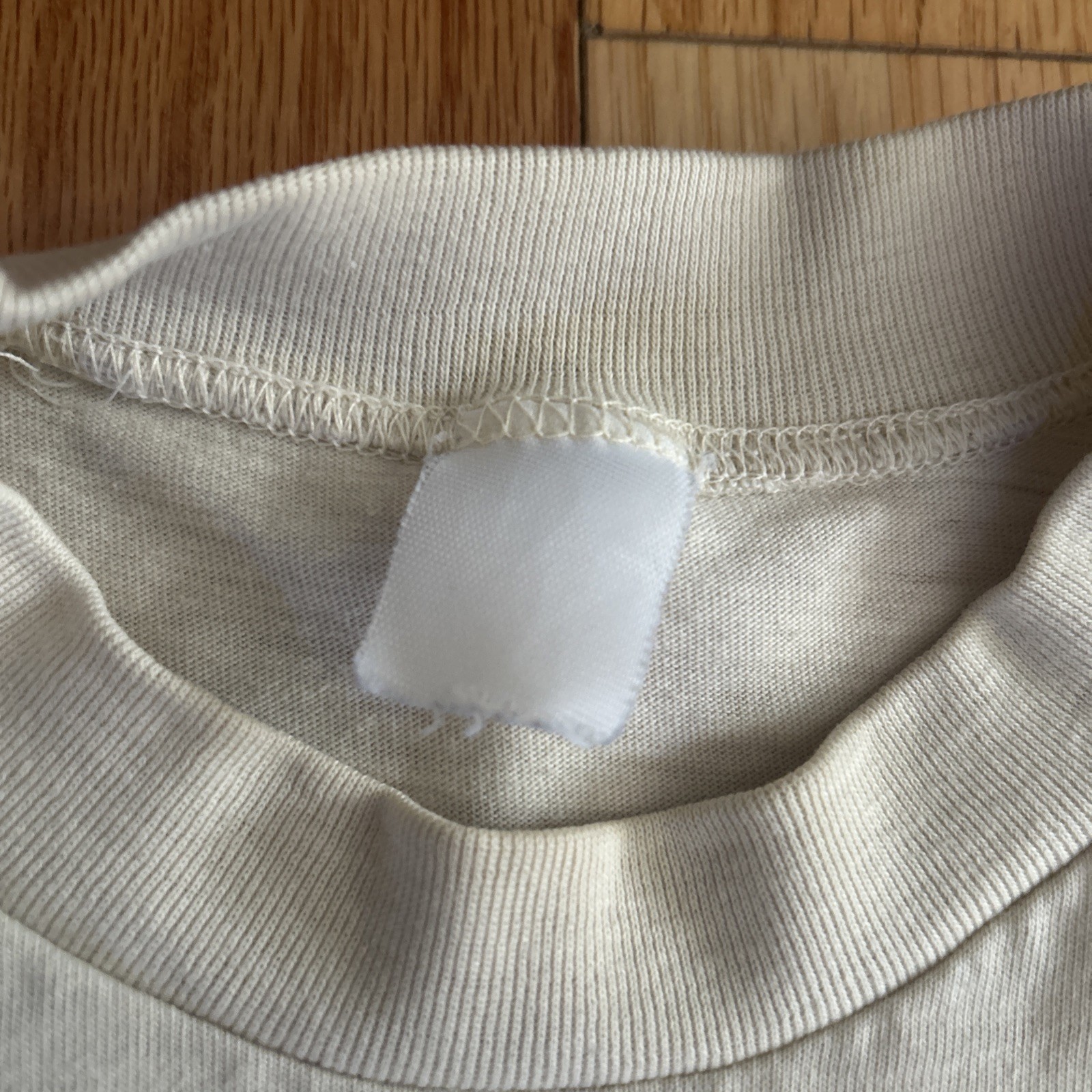 Vintage 80s 90s Yosemite Ski-Touring Selvedge Pocket T-Shirt Size Small Rainbow gallery
