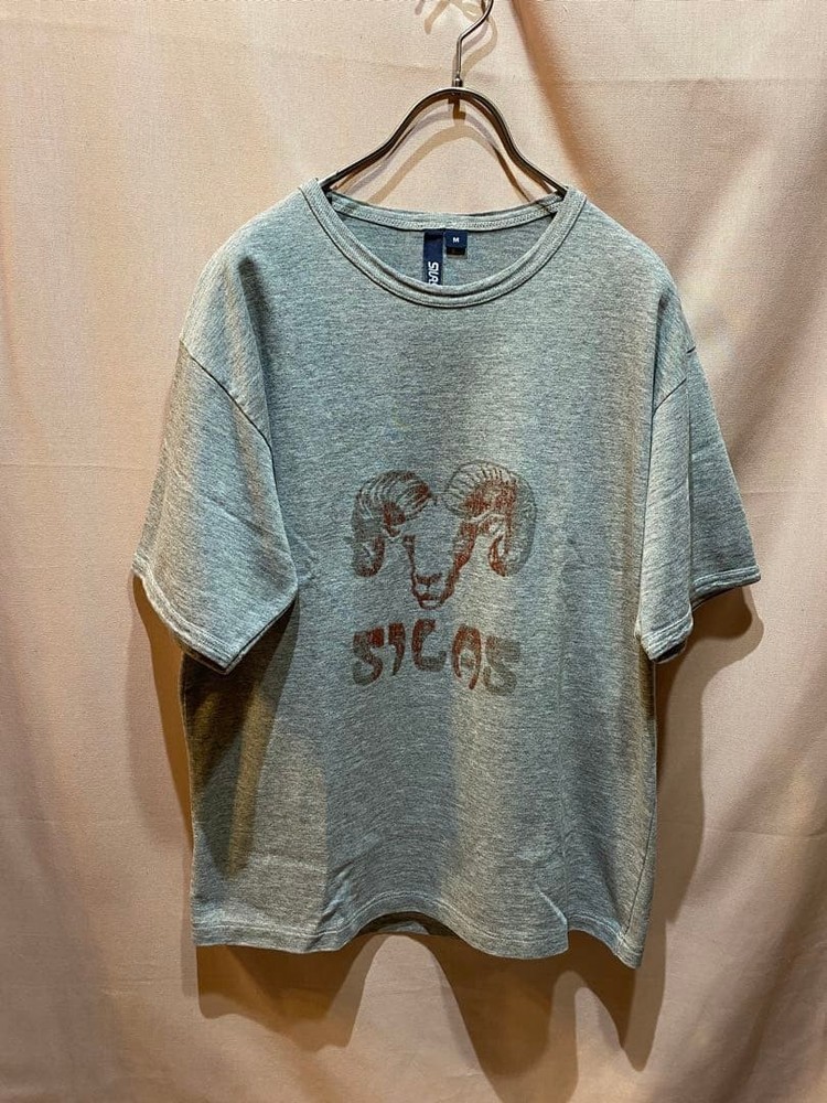 SILAS Gray Crew Neck T-Shirt M Size with Lamb Graphic Print