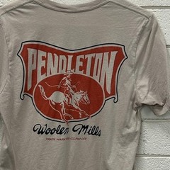 PENDLETON MEN’S BOOT BARN EXCLUSIVE RODEO RIDER GRAPHIC T-SHIRT size M