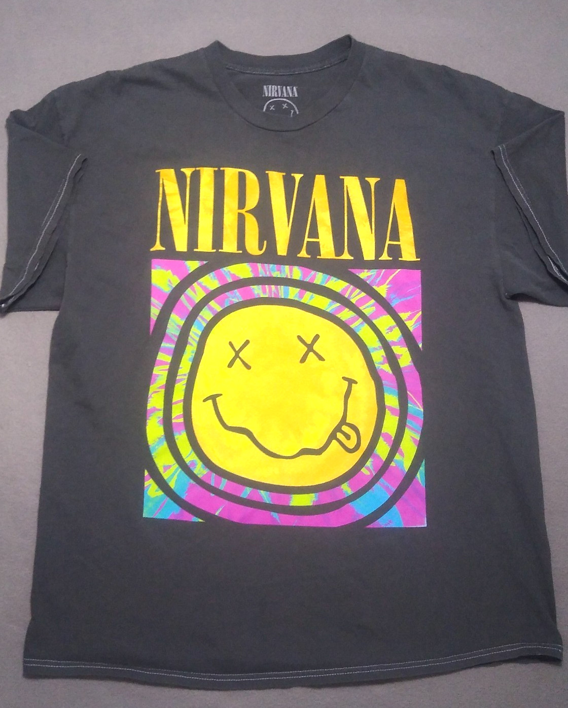 Nirvana Shirt Mens Large 44" Gray Multicolor Smiley Face Band Tee Grunge Rock gallery