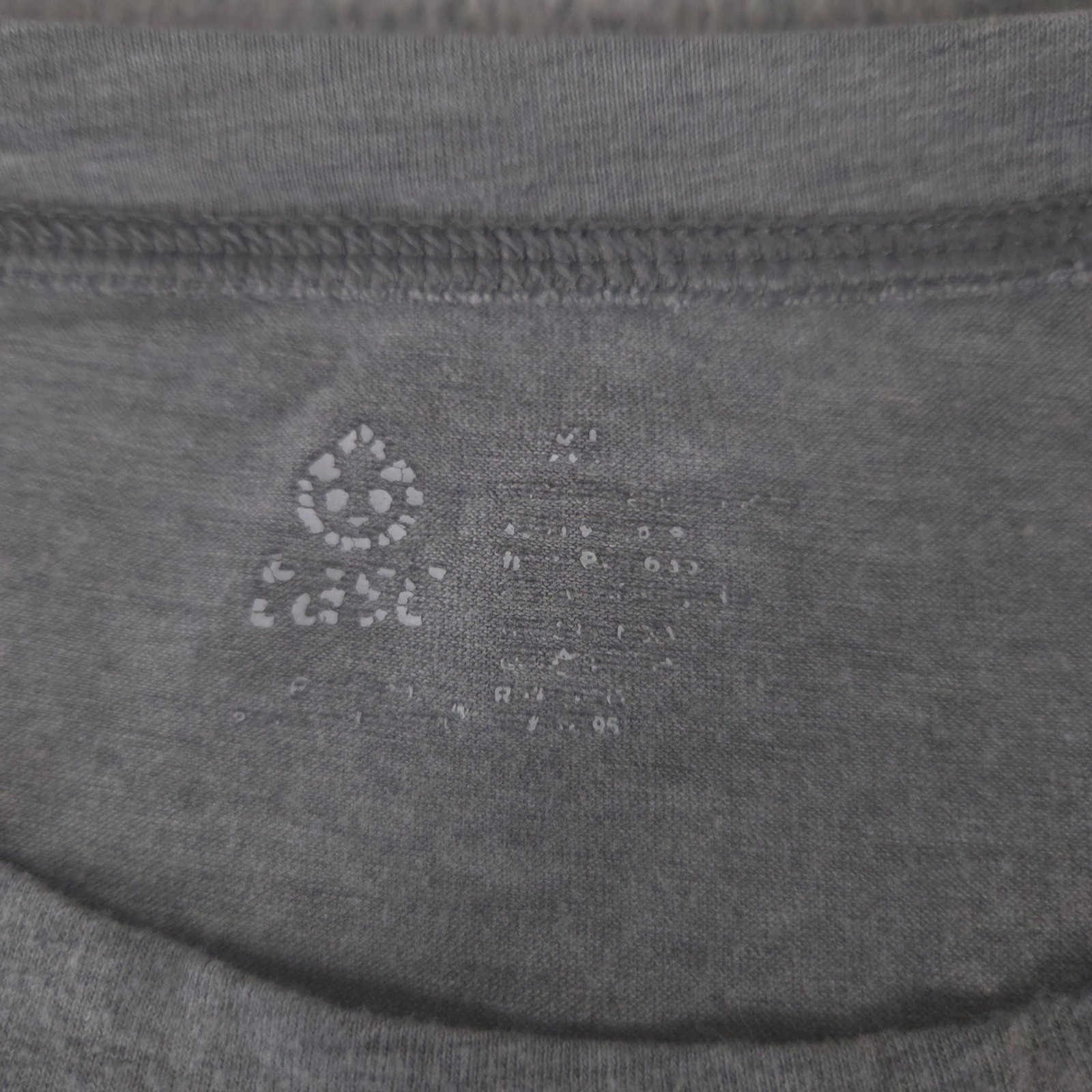 Tasc Shirt Mens XL Grey Carrollton Bamboo Viscose Blend Short Sleeve Tee Casual gallery