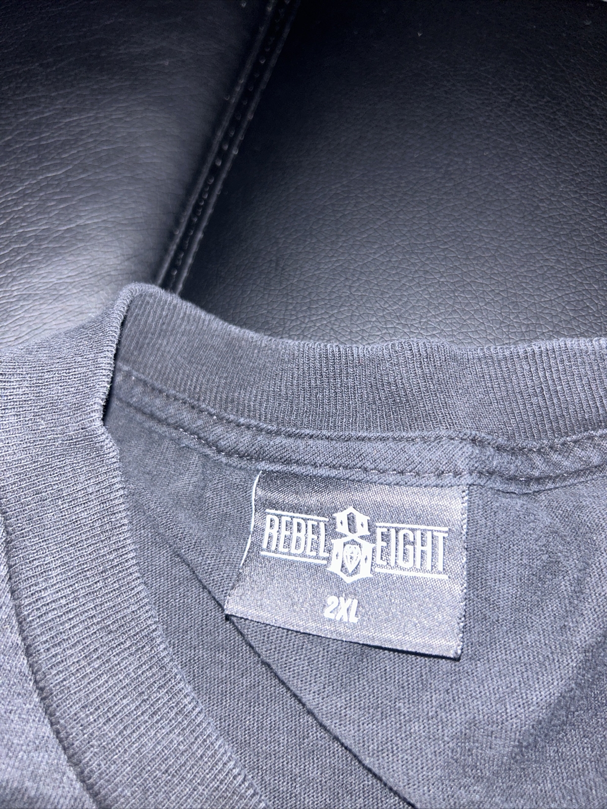 Vintage Graphic T-Shirt Tee by Rebel Eight Black American Los Ochoa Cotton 2XL gallery