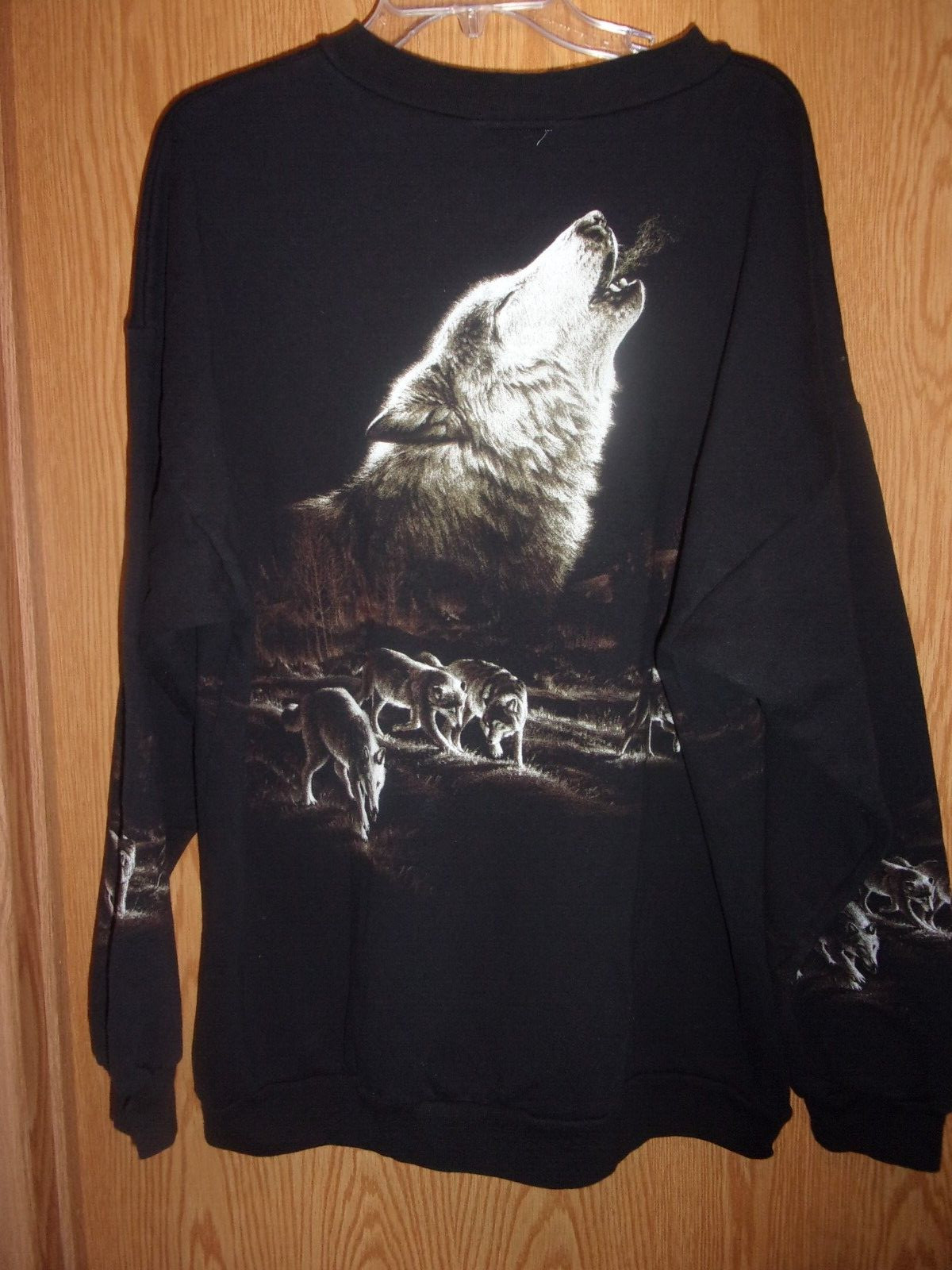 HOWLING WOLVES PACK black XL sweatshirt