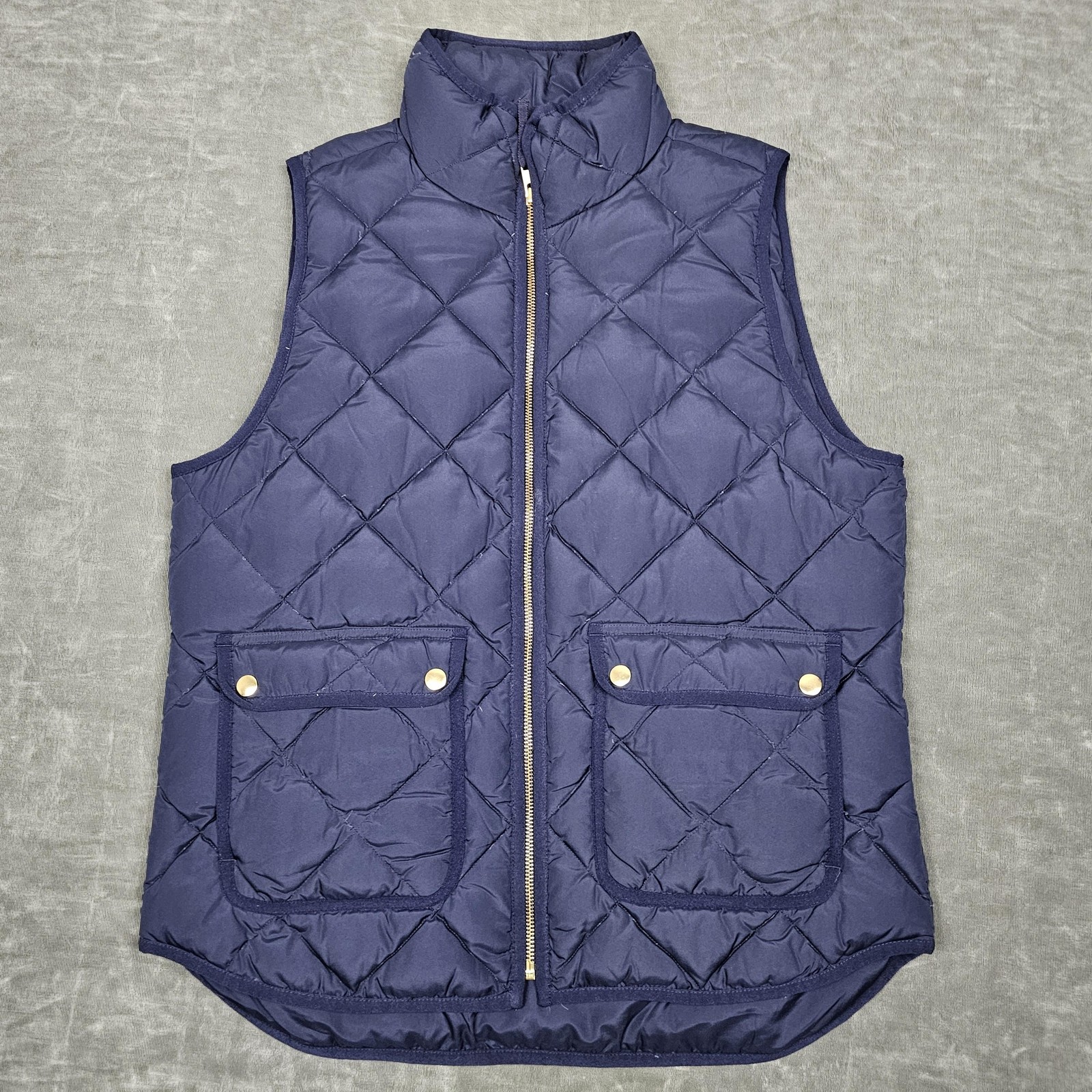 J Crew Vest Mens Medium Quilted Down Puffer Outdoor Pockets Lightweight gallery
