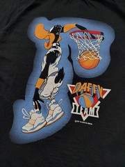 Vintage Space Jam T shirt Duffy Duck Looney Tunes Warner Bros. 1990s Size XL