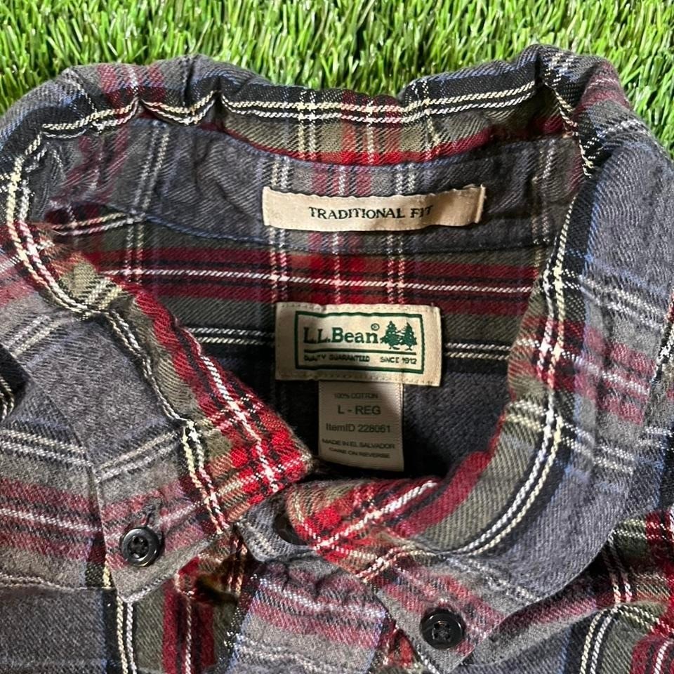 L.L. Bean Cotton Flannel Button Down Shirt gallery