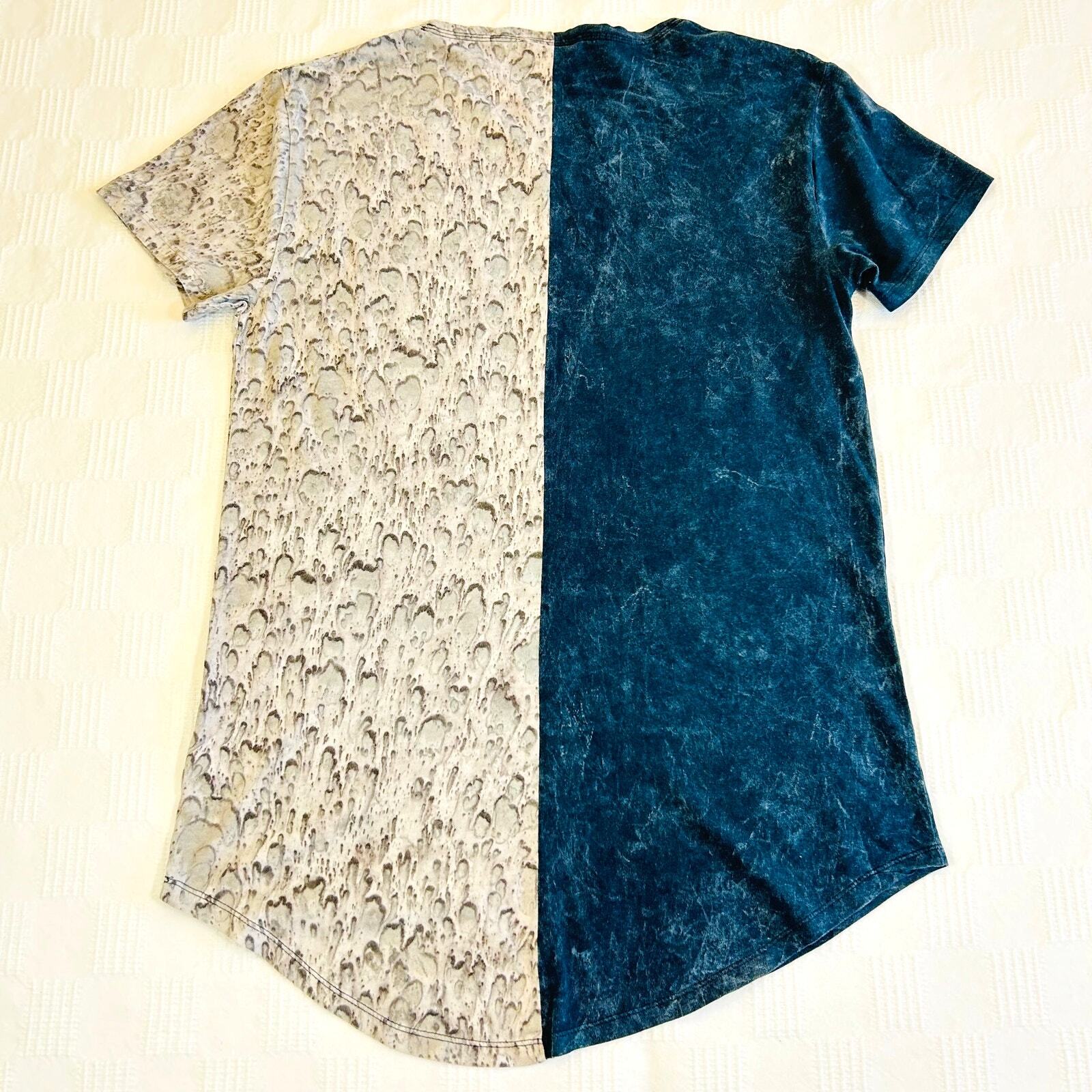 Urban Outfitters Mens M Spilt Seam Long Loose Scoop Neck Tee 100% Cotton gallery