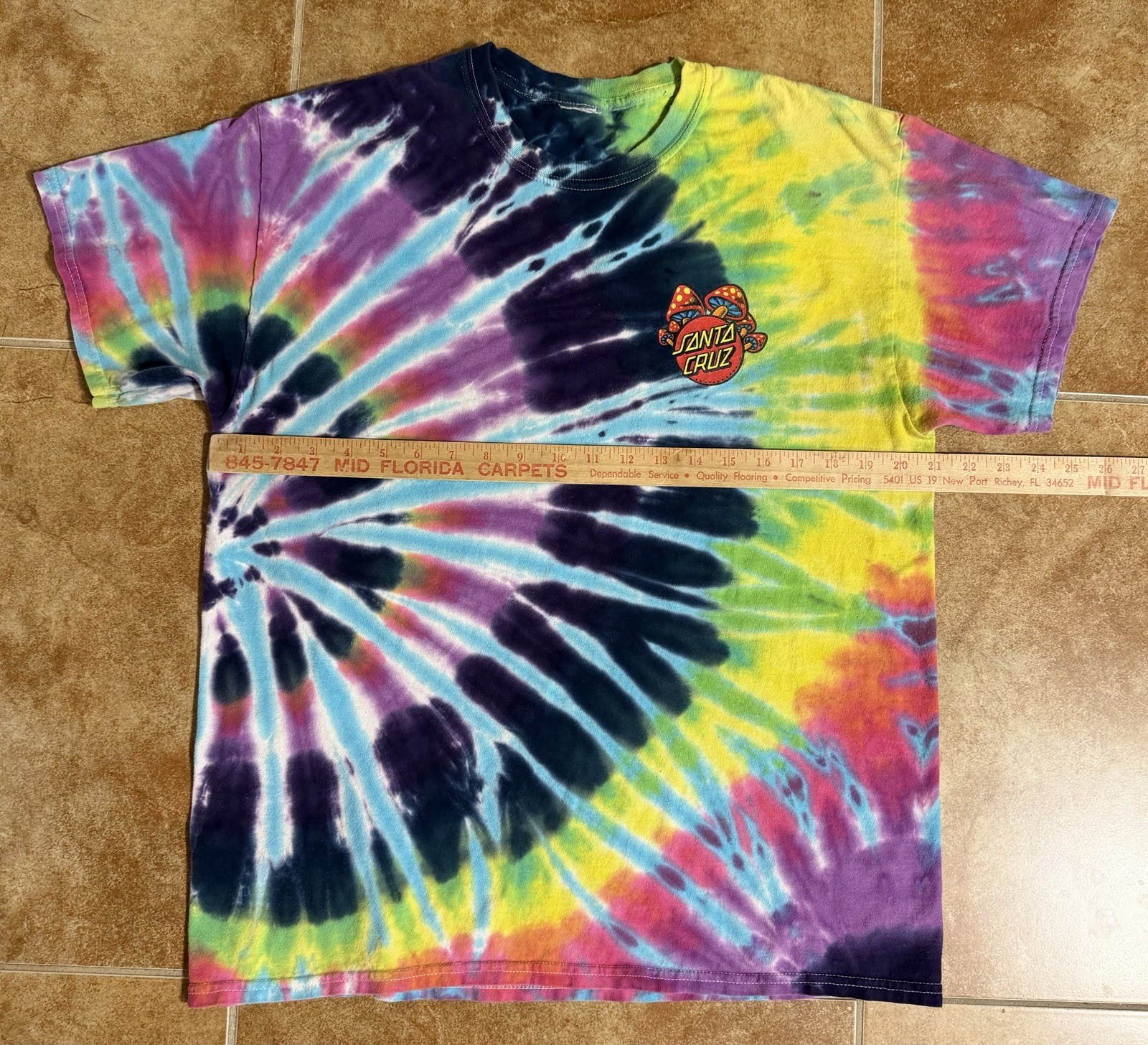Santa Cruz Skateboards Tie Dye Short Sleeve Tee Shirt Graphic Print Mushrooms LG gallery