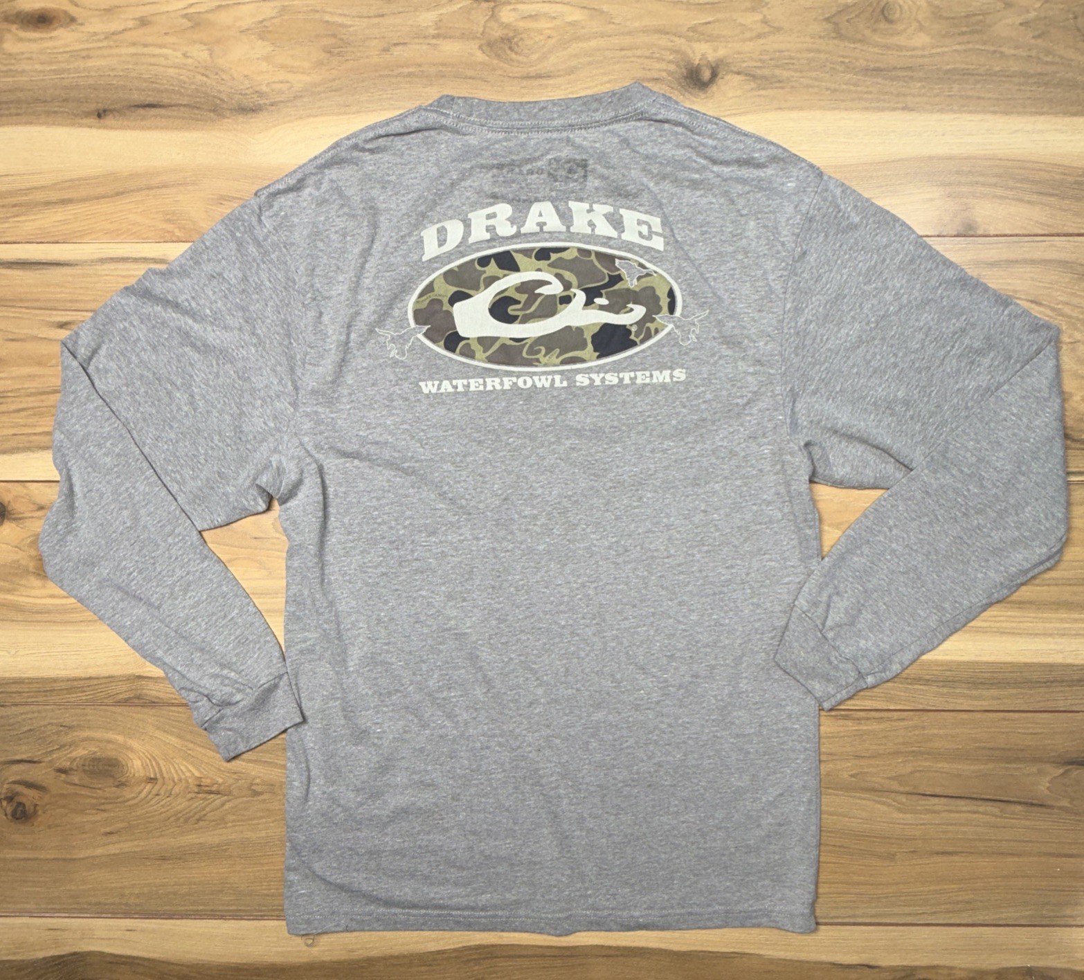 Drake Waterfowl Systems Hunting Gray Longsleeve Graphic T Shirt Size Medium gallery