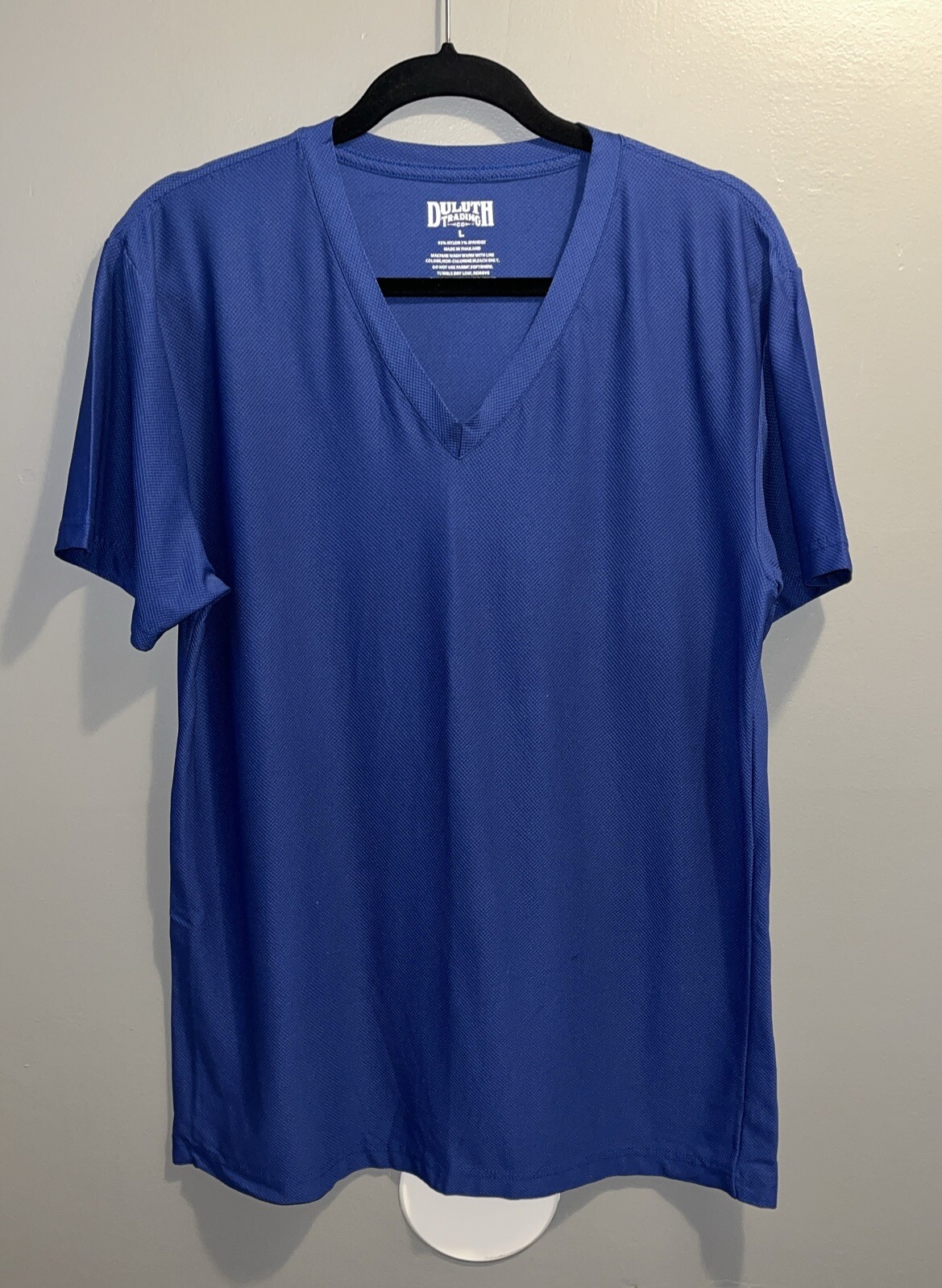 Duluth Trading Co T-Shirt Mens L Blue V-Neck Nylon/Spandex Short Sleeve