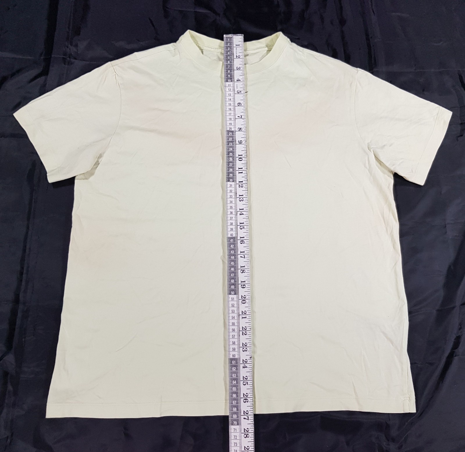 NIKE MENS SIZE MEDIUM PALE YELLOW TIE DYE COTTON CREW NECK CENTRE LOGO T-SHIRT gallery