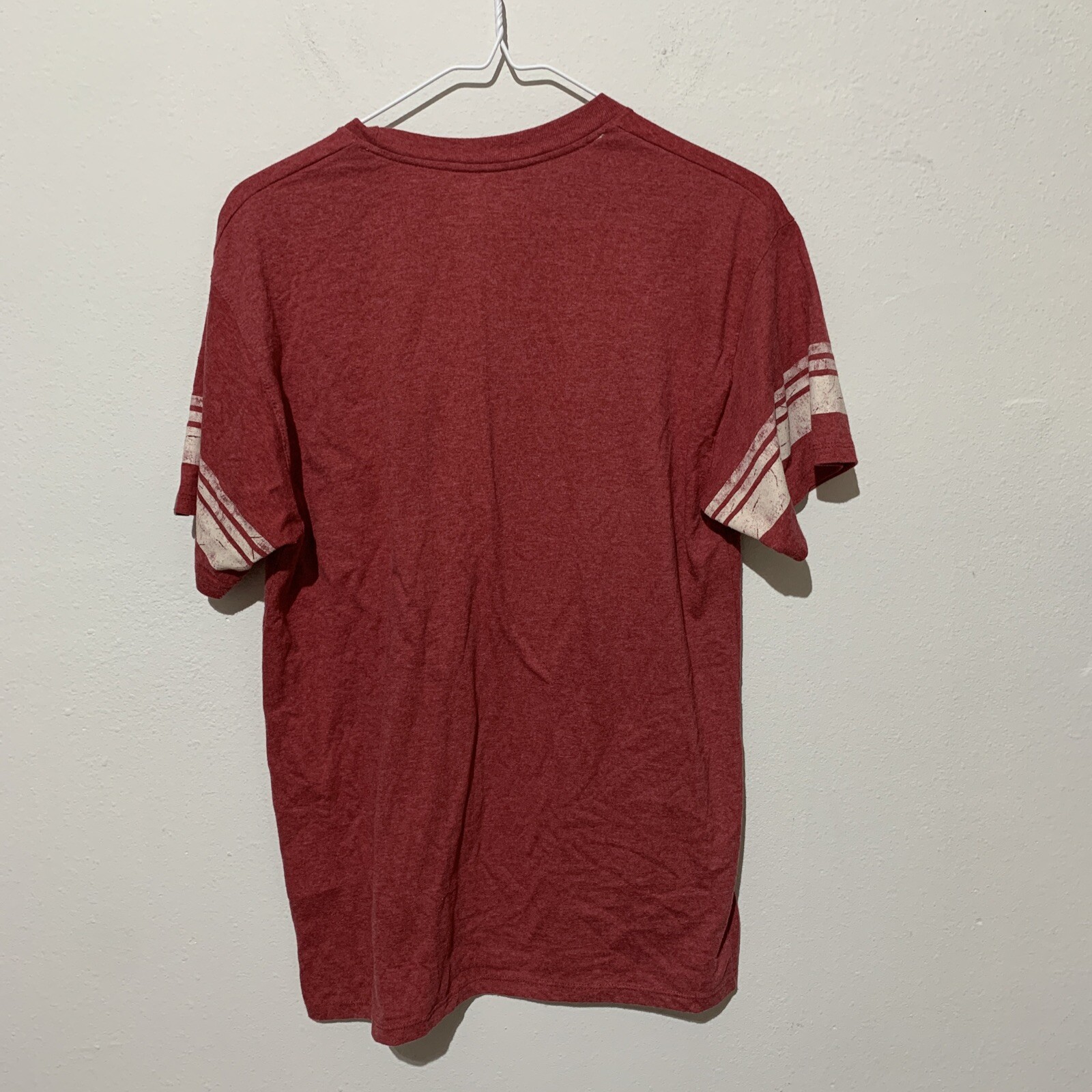 Champion Men’s Size Medium Red Short Sleeve Crew Neck T Shirt gallery