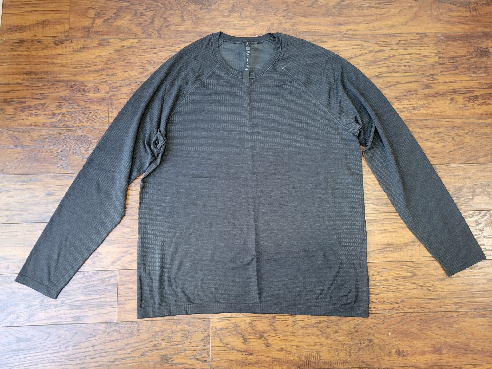 LULULEMON Men’s Metal Vent Tech Graphite Gray Black Long Sleeve Shirt sz XXL 2X