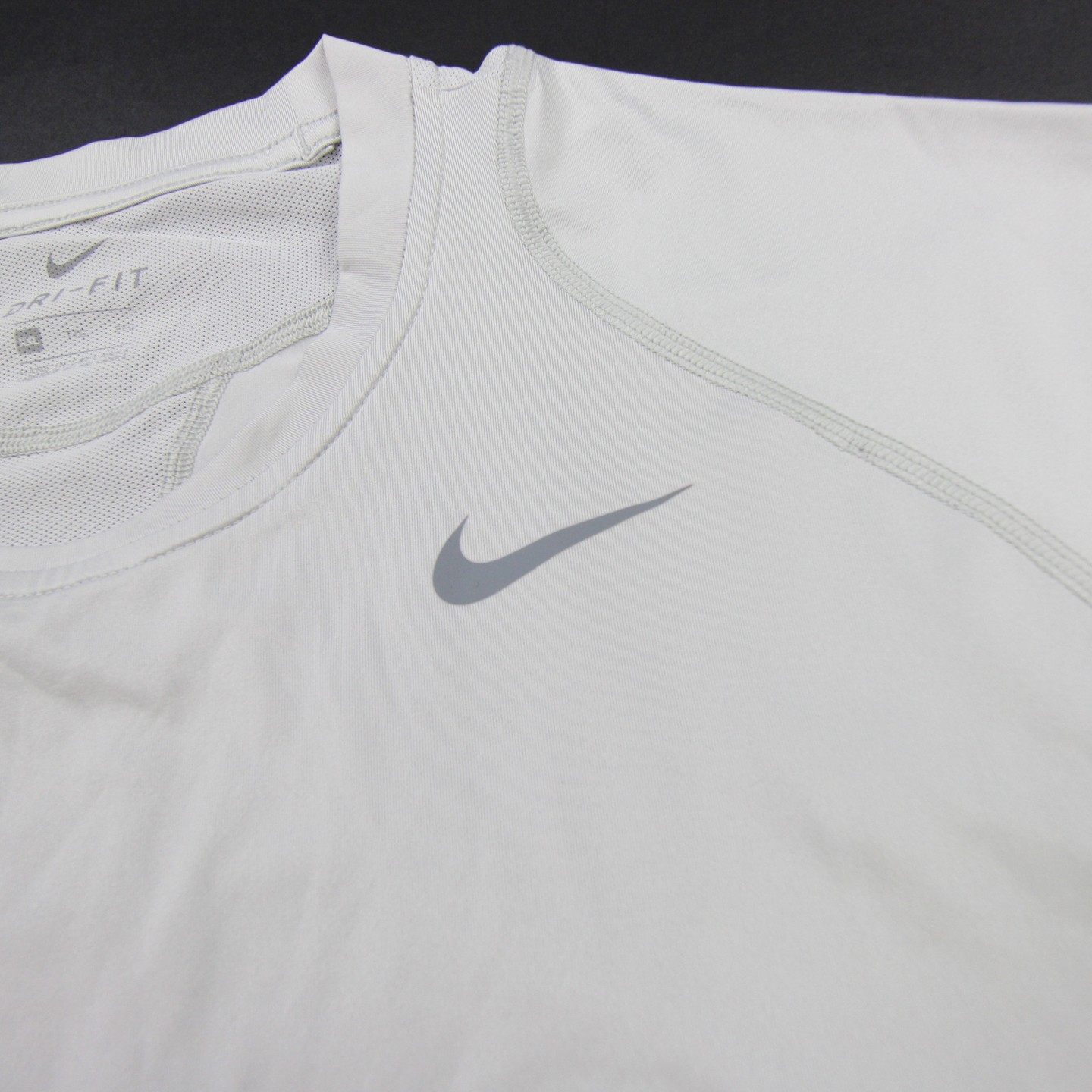 Nike Dri-Fit Short Sleeve Shirt Men's Gray New without Tags XXL gallery