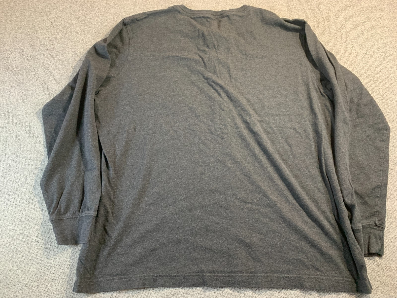 Lands' End Super-T Top Men's XL 46-48 Gray Rib-Knit Cuff Long Sleeve Henley Neck gallery