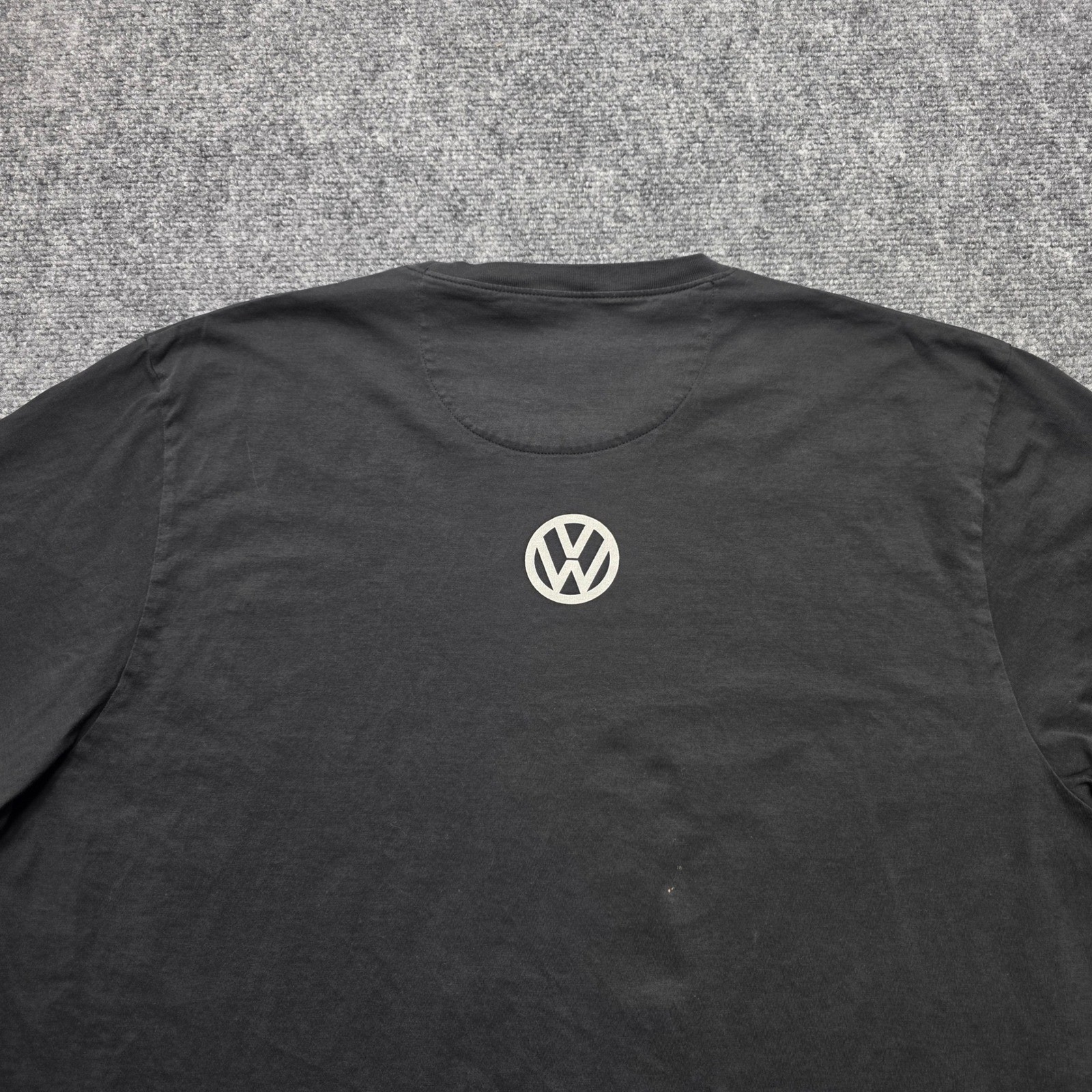 Crazy Shirt Men's XL Black Volkswagen VW Bus Floral Graphic Pima Cotton T-Shirt gallery