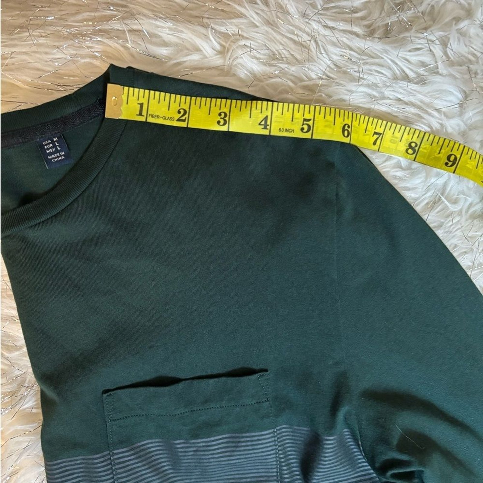 Nautica Men’s Round Neck Dark Green Long Sleeve Tee with Stripe Detail Size M gallery