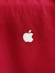 APPLE Official MAC Computer Store Employee RED Tech Staff T-Shirt Size LARGE