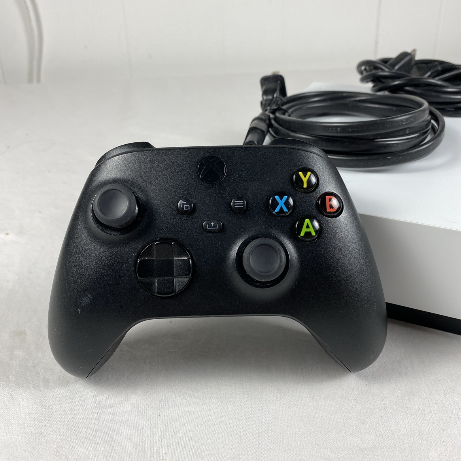 Xbox One S 1TB Console With Controller and All Cables – Tested Working