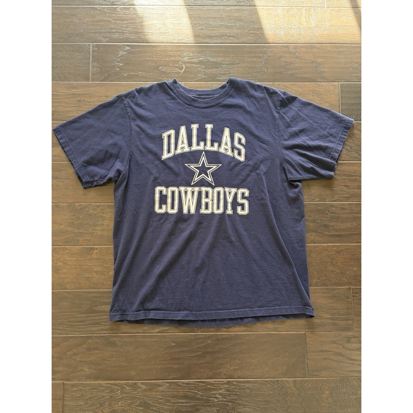 Dallas Cowboys Team Apparel Mens XL Navy Blue Graphic TShirt NFL Football Cotton