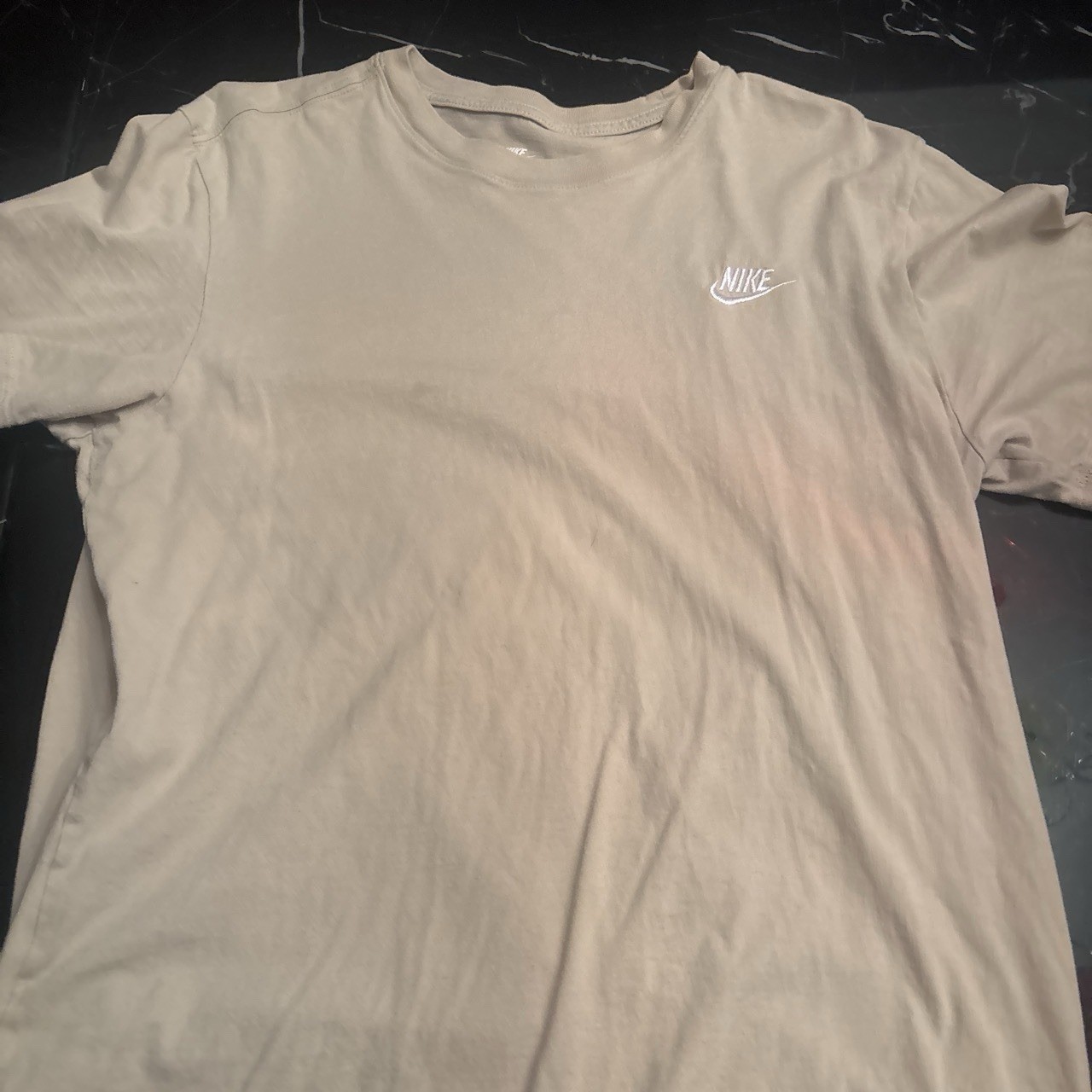 Nike The Nike Tee Men's M Beige Solid Logo Crew Neck Short Sleeve T-Shirt gallery